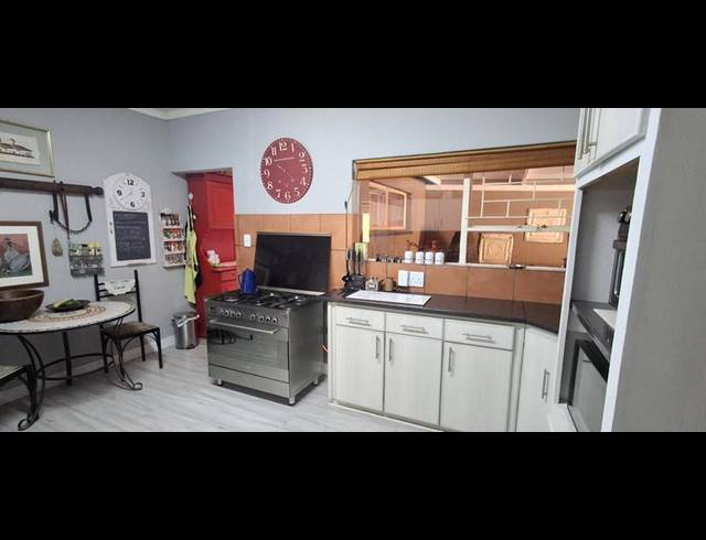 3 BEDROOM HOUSE FOR SALE IN MEYERHOF